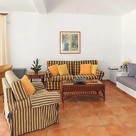 Panthea Coral Bay