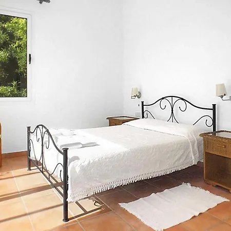 Panthea Villa Coral Bay